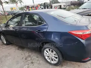 Toyota Corolla L 4dr Sedan (1.8L 4cyl 4A) 2015