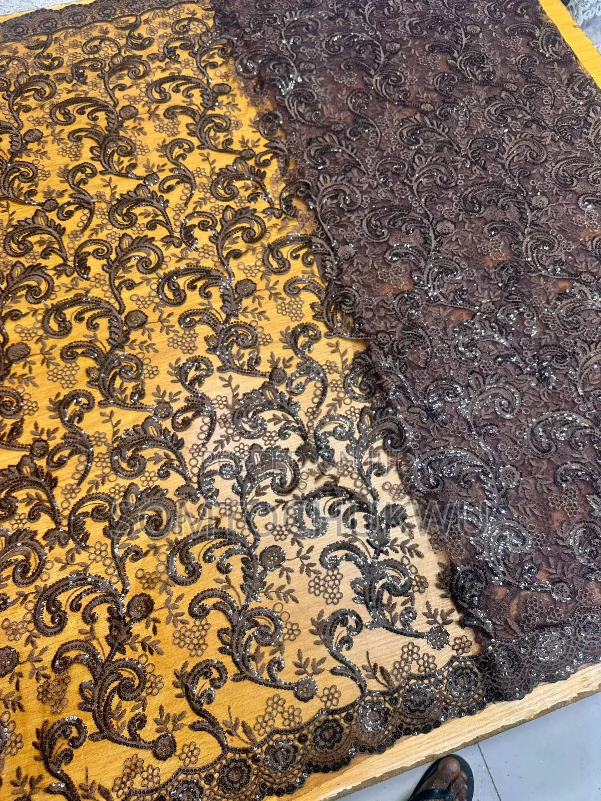 Tissue Lace