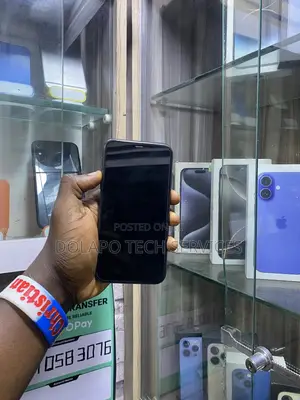 Apple iPhone 11 64 GB Black