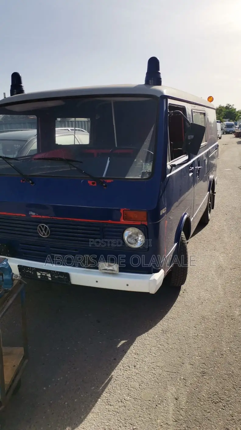 Volkswagen LT 1999 Blue