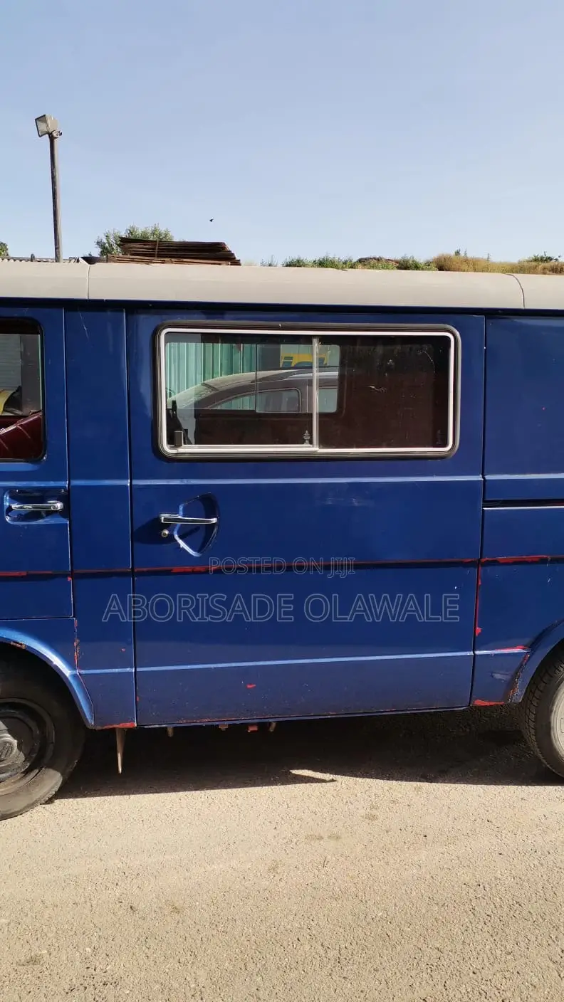 Volkswagen LT 1999 Blue