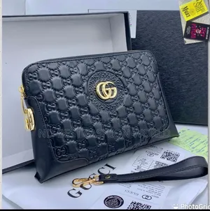 Black Hand Bag
