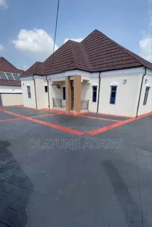 Furnished 4bdrm Bungalow in Elizabeth, Osogbo for sale