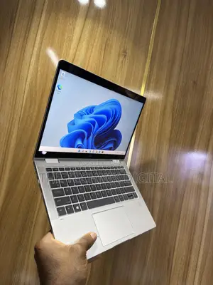 Laptop HP EliteBook x360 1030 G2 16GB Intel Core i7 SSD 512GB