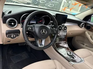 Mercedes-Benz GLC-Class 2017 White