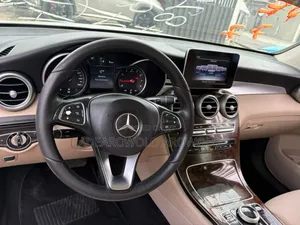 Mercedes-Benz GLC-Class 2017 White