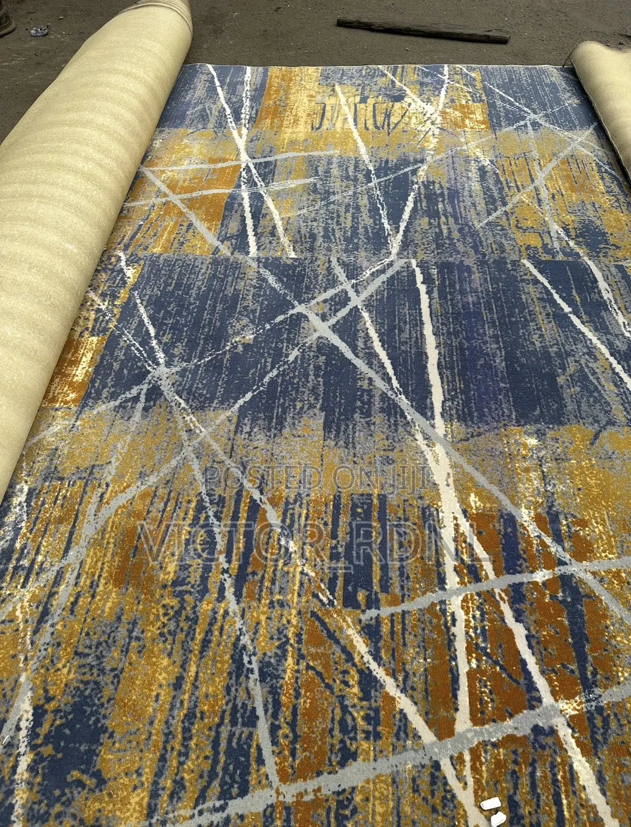 High Luxury Grade Wall to Wall Rug