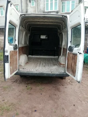 Ford Transit 2005 White