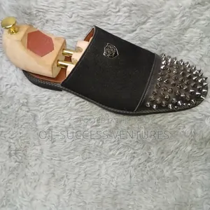 Tip-Toe Spiked Mule
