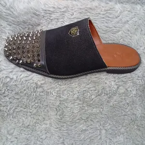 Tip-Toe Spiked Mule