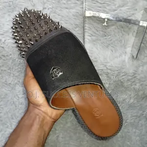 Tip-Toe Spiked Mule