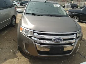 Ford Edge Limited 4dr AWD (3.5L 6cyl 6A) 2013 Gold