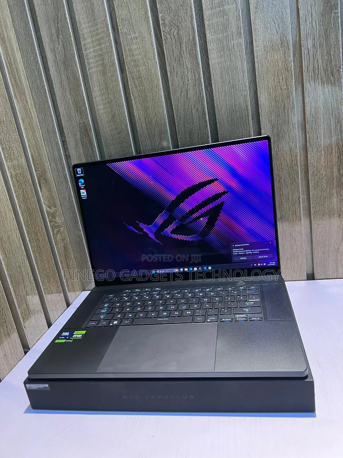 Laptop Asus ROG Zephyrus G16 16GB Intel Core Ultra 9 SSD 1T