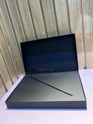 Laptop Asus ROG Zephyrus G16 16GB Intel Core Ultra 9 SSD 1T