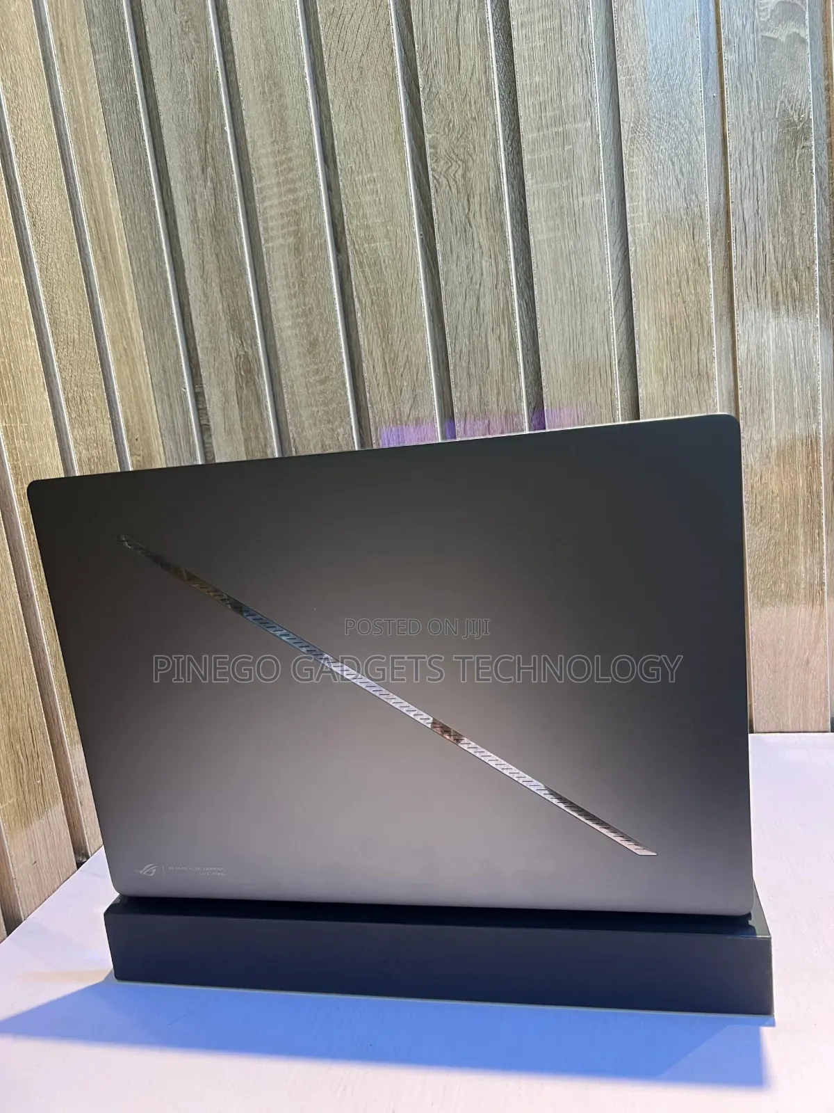 Laptop Asus ROG Zephyrus G16 16GB Intel Core Ultra 9 SSD 1T