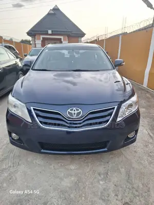 Toyota Camry LE 4dr Sedan (2.5L 4cyl 6AM) 2010 Blue