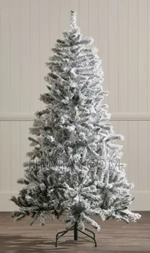Snow Christmas Tree