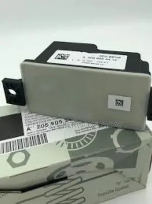 Mercedes Benz Auxiliary Battery 205