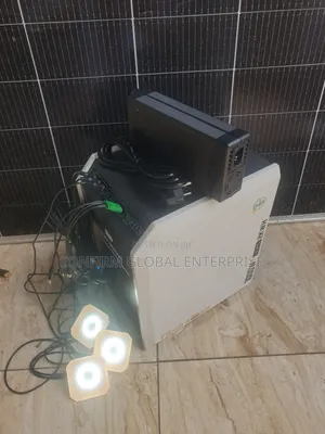 Brand New 2kvw Fibon Solar Generator With 600w Solar Panel