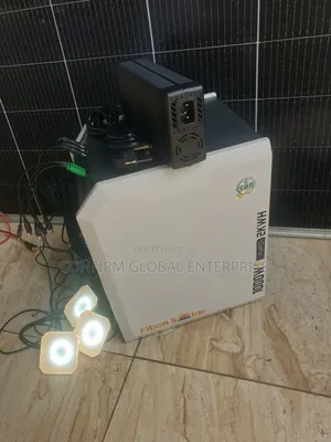 New 2000wh All in One Solar Generator With Panel Accessories