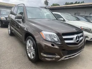 Mercedes-Benz GLK-Class Base GLK 350 4dr AWD 4MATIC (3.5L 6cyl 7A) 2015