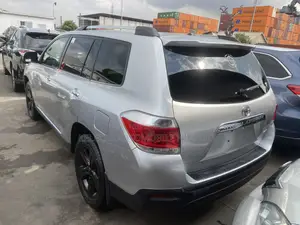 Toyota Highlander Limited 2012 Silver