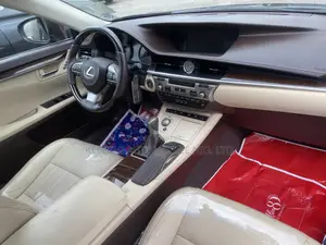 Lexus ES 350 FWD 2016 Burgundy