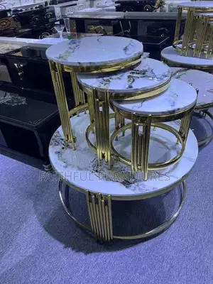 Marble Center Table for Home Use