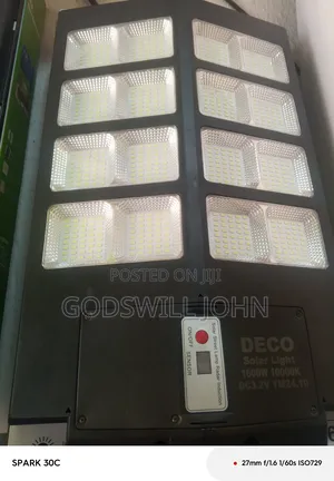 1600 W Solar Street Light