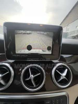 Mercedes-Benz GLA 250 2015 White