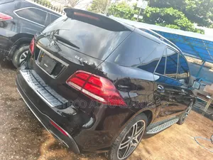 Mercedes-Benz GLE-Class 2018 Black