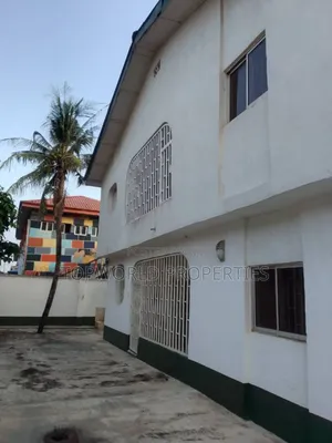 3bdrm Block of Flats in Egbeda Alimosho for sale