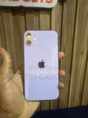 Apple iPhone 11 64 GB Purple