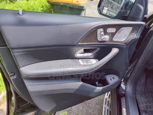 Mercedes-Benz GLE-Class 2022 Black