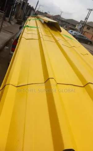 Aluminum Sheet Delivering to Site