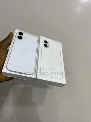 Apple iPhone 16 128 GB White