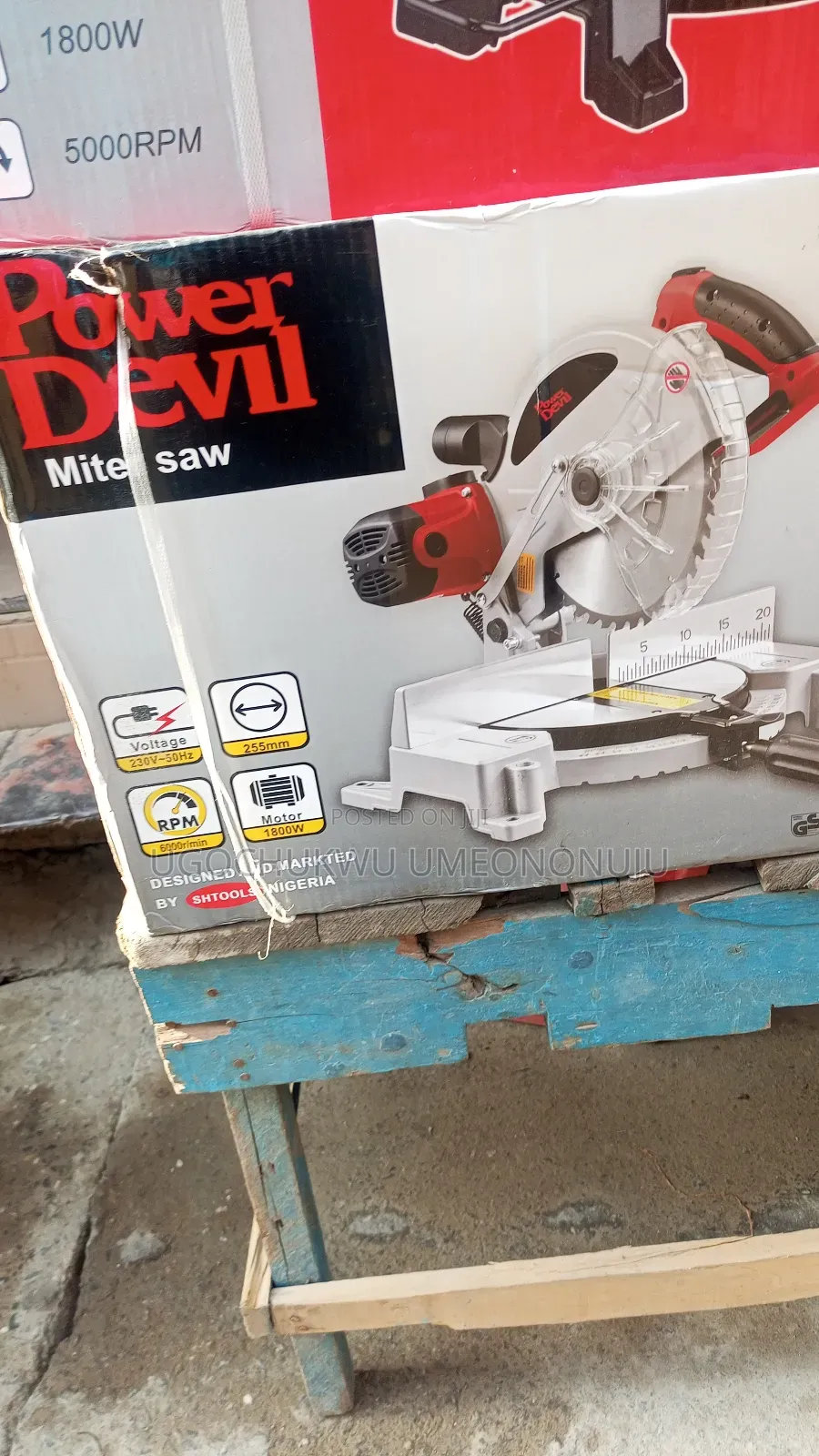Miter Saw Machine