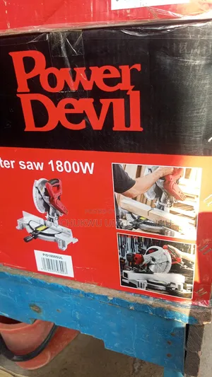 Miter Saw Machine