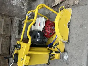 Concrete Cutting Machine, Road Surface Cutting Machine or Floor Saw