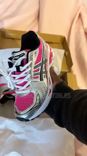 Top Quality Asics Unisex Sneakers