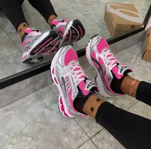Top Quality Asics Unisex Sneakers