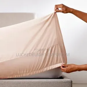 Fitted Sheet Mattress Protector + 2 Bed Pillows