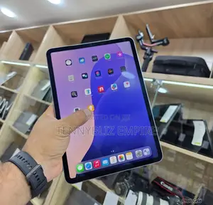 Apple iPad Pro (2022) 128 GB