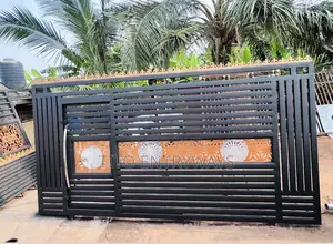 High-Quality 14ft Sliding Gate With Gold Finish and Stainless Handle