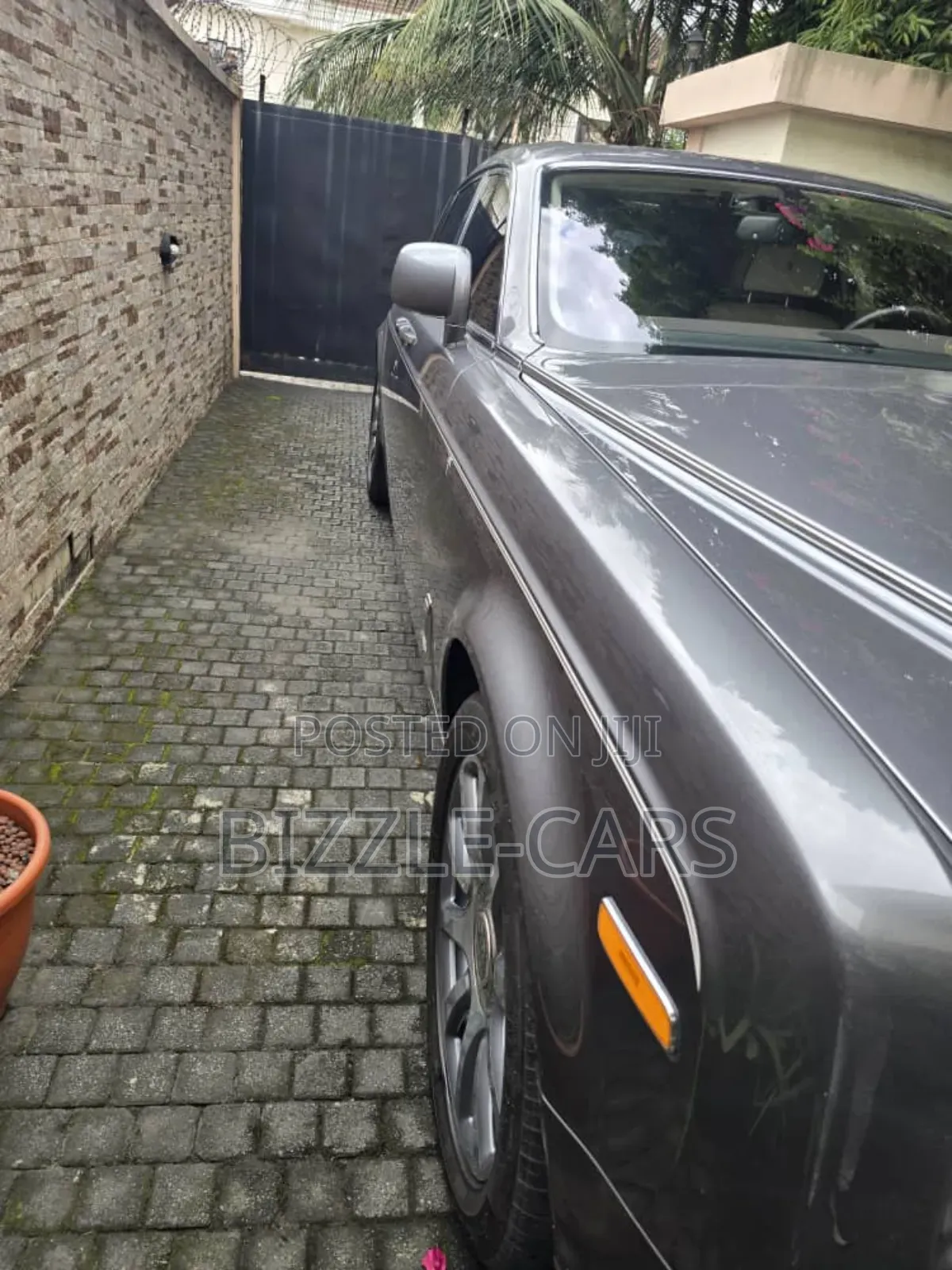 Rolls-Royce Phantom Base EWB 2014 Gray