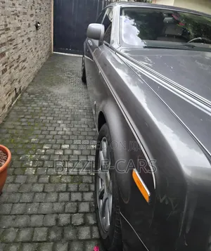 Rolls-Royce Phantom Base EWB 2014 Gray