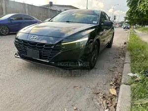 Hyundai Elantra Limited 2022 Black