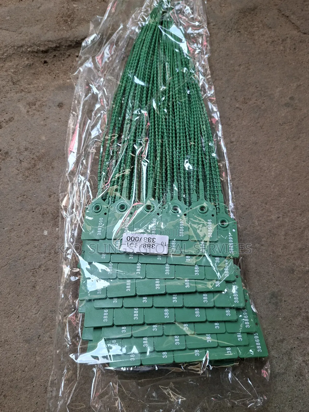 Security Plastic Seal Lock 100 Pieces for Pack