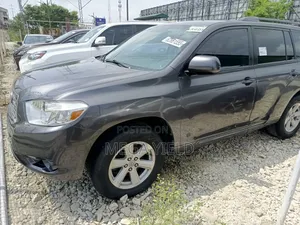 Toyota Highlander Sport 2010 Gray