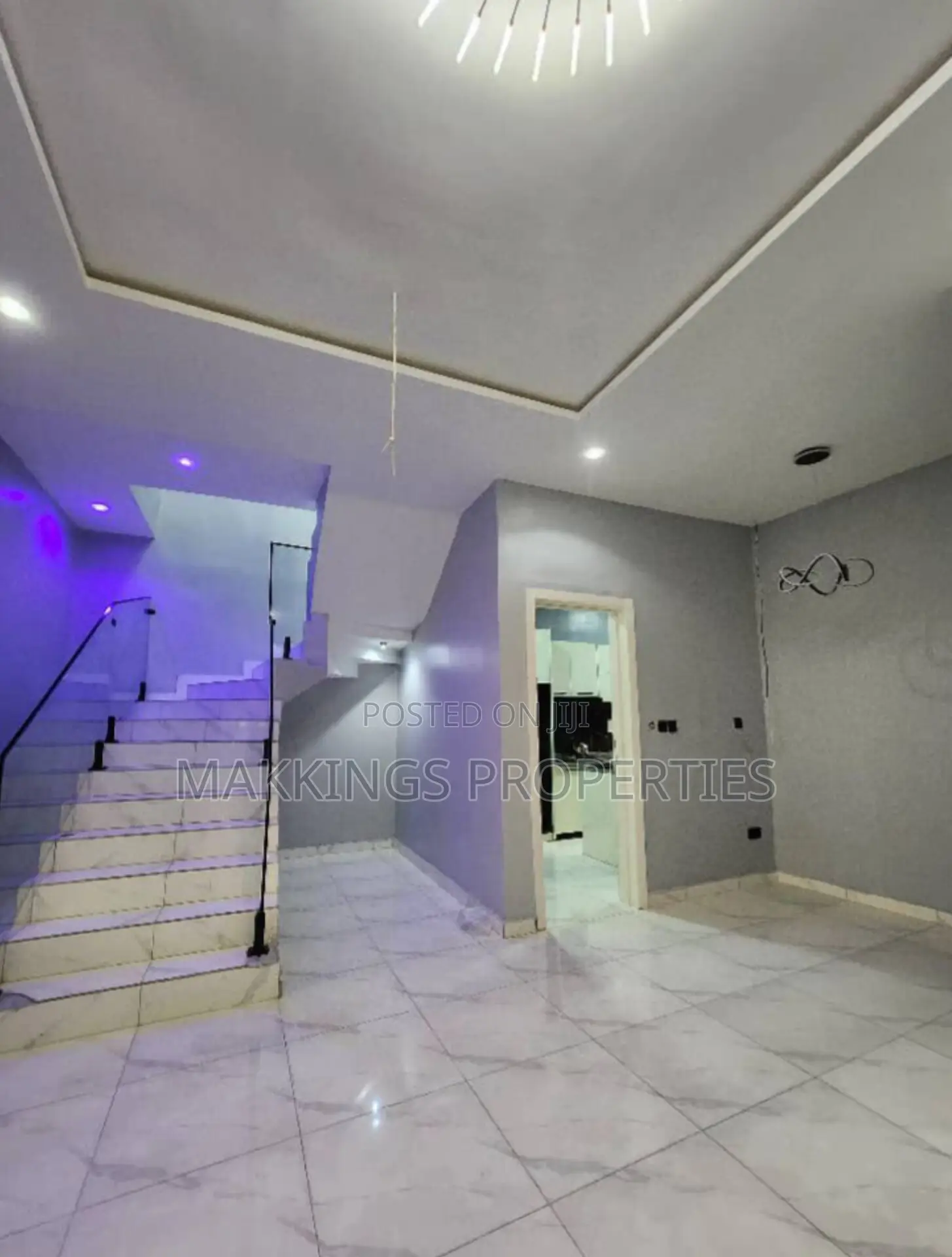 4bdrm Duplex in Chevron for rent